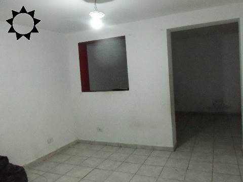 Casa à venda com 1 quarto, 168m² - Foto 1