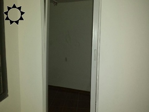 Casa à venda com 3 quartos, 216m² - Foto 11