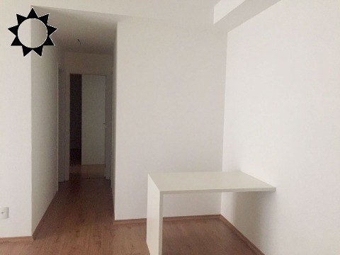 Apartamento à venda com 2 quartos, 65m² - Foto 1