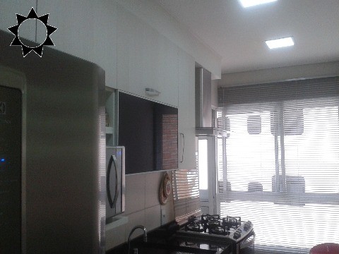 Apartamento à venda com 3 quartos, 99m² - Foto 21