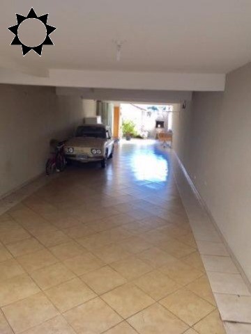 Casa à venda com 3 quartos, 230m² - Foto 7