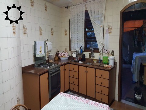 Casa à venda com 2 quartos, 81m² - Foto 6