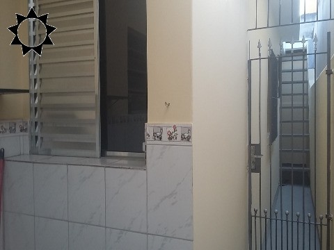 Casa à venda com 3 quartos, 120m² - Foto 2