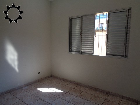 Casa à venda com 4 quartos, 250m² - Foto 14