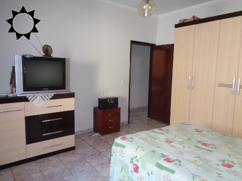 Casa à venda com 4 quartos, 250m² - Foto 18