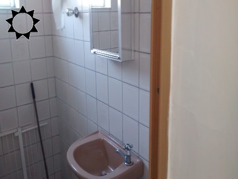 Casa à venda com 4 quartos, 180m² - Foto 9