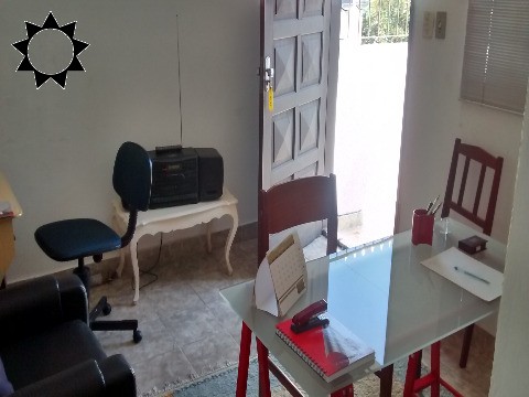 Casa à venda com 4 quartos, 180m² - Foto 10