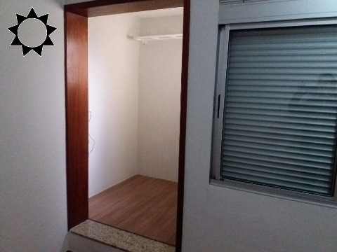 Casa à venda com 3 quartos, 140m² - Foto 14