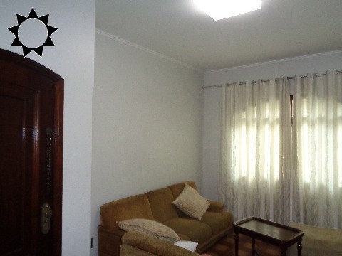 Casa à venda com 2 quartos, 120m² - Foto 2