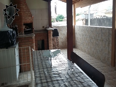 Casa à venda com 4 quartos, 210m² - Foto 23