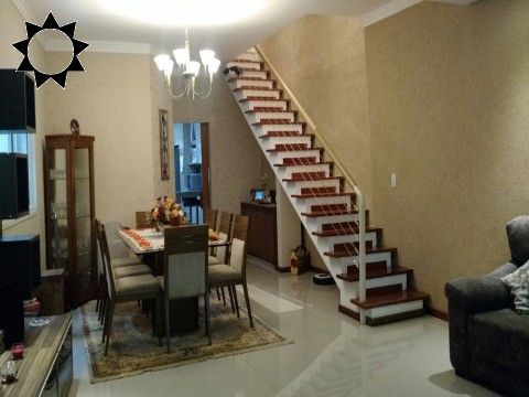 Casa à venda com 4 quartos, 350m² - Foto 7