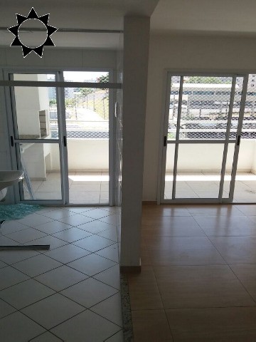 Apartamento à venda com 2 quartos, 53m² - Foto 1