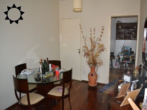 Apartamento à venda com 2 quartos, 74m² - Foto 11