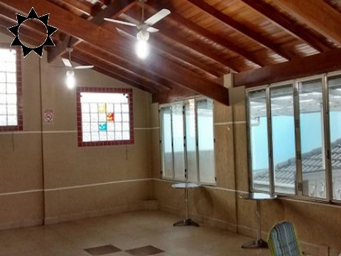 Casa à venda com 3 quartos, 300m² - Foto 46