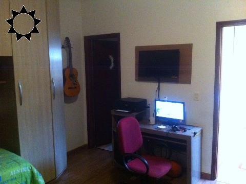 Casa à venda com 3 quartos, 230m² - Foto 12