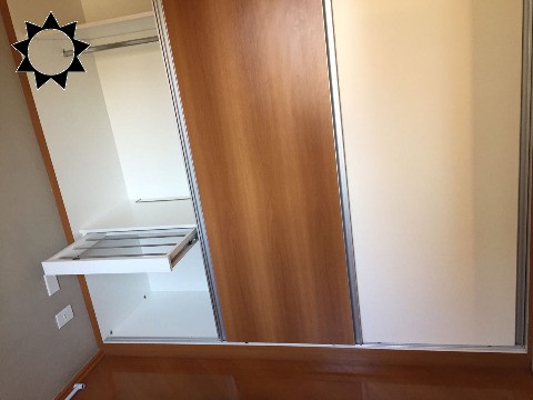 Apartamento à venda com 2 quartos, 60m² - Foto 10