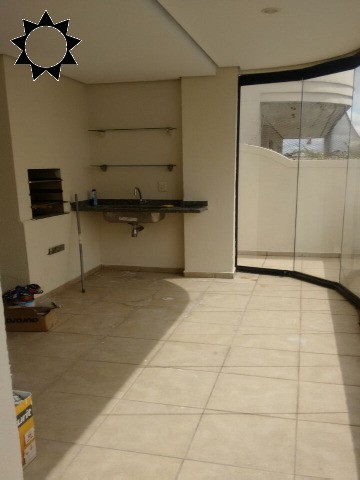 Apartamento à venda com 3 quartos, 120m² - Foto 1