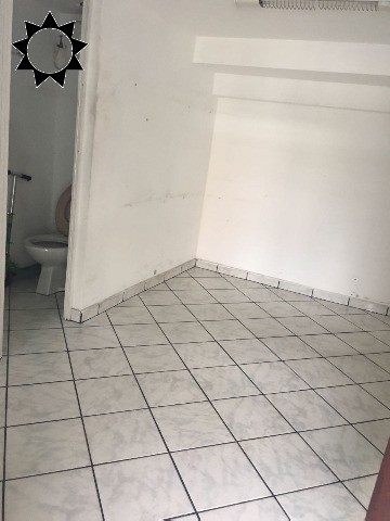 Casa à venda com 3 quartos, 180m² - Foto 17