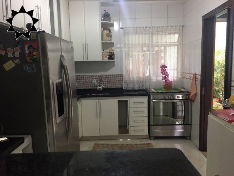 Casa à venda com 3 quartos, 180m² - Foto 44