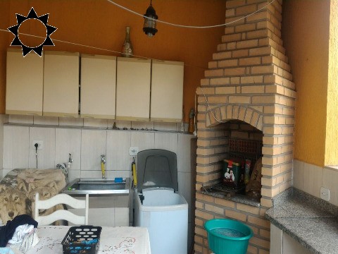 Casa à venda com 2 quartos, 100m² - Foto 7