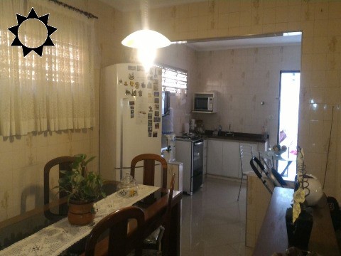 Casa à venda com 2 quartos, 100m² - Foto 16