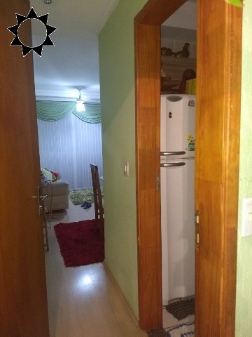 Apartamento à venda com 2 quartos, 50m² - Foto 2