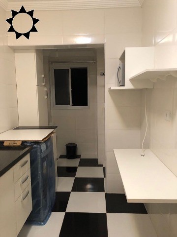 Apartamento à venda com 2 quartos, 60m² - Foto 2