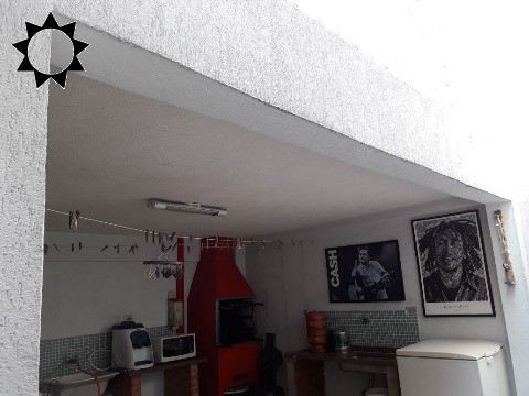 Casa à venda com 3 quartos, 140m² - Foto 4