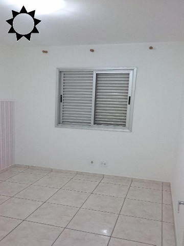 Apartamento à venda com 2 quartos, 60m² - Foto 4