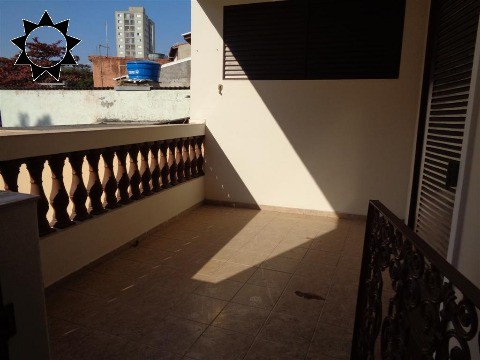 Casa para alugar com 3 quartos, 200m² - Foto 20