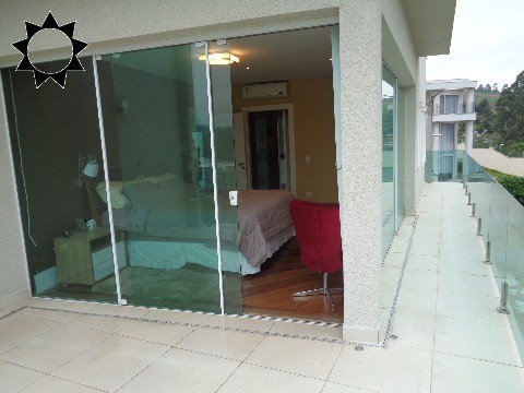 Casa à venda com 4 quartos, 400m² - Foto 31