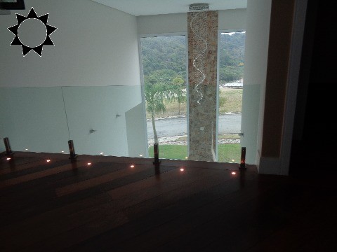 Casa à venda com 4 quartos, 400m² - Foto 43