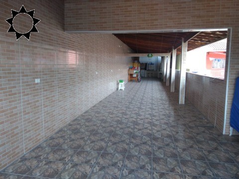 Casa à venda com 3 quartos, 270m² - Foto 2