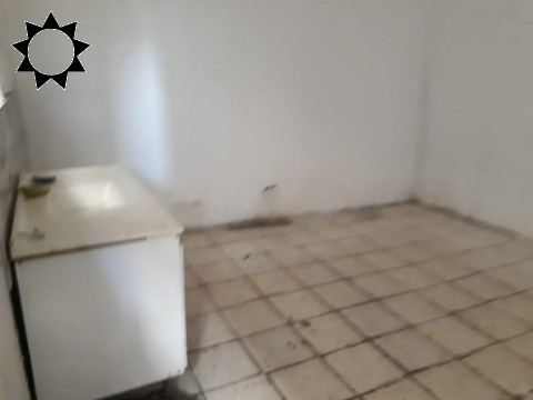 Casa à venda com 1 quarto, 80m² - Foto 18