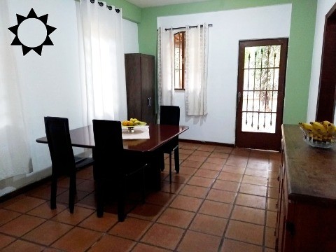 Casa à venda com 3 quartos, 221m² - Foto 12