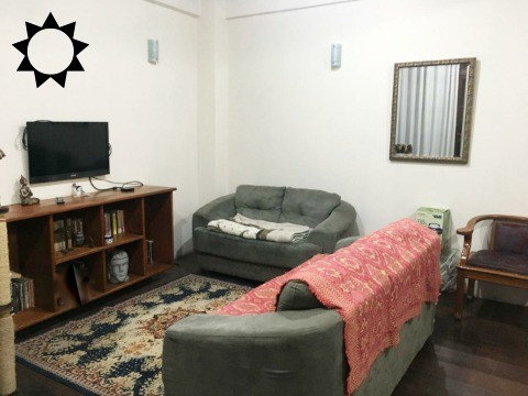 Casa à venda com 3 quartos, 221m² - Foto 18