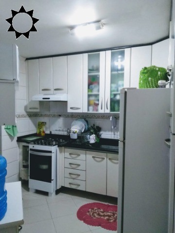 Apartamento à venda com 2 quartos, 56m² - Foto 3