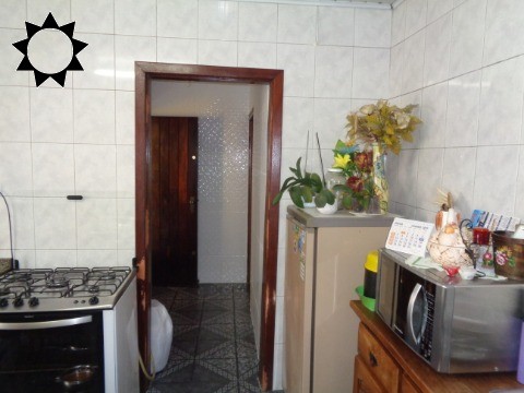 Casa à venda com 2 quartos, 250m² - Foto 15