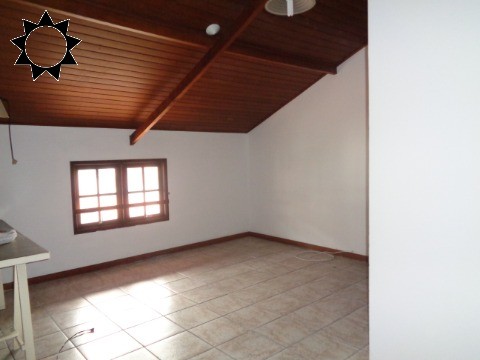 Casa à venda e aluguel com 3 quartos, 289m² - Foto 13