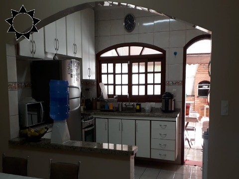 Casa, 3 quartos, 131 m² - Foto 3