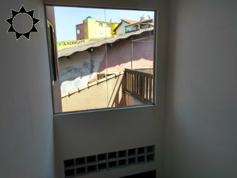 Casa à venda com 3 quartos, 200m² - Foto 5