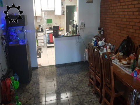 Casa à venda com 2 quartos, 125m² - Foto 8