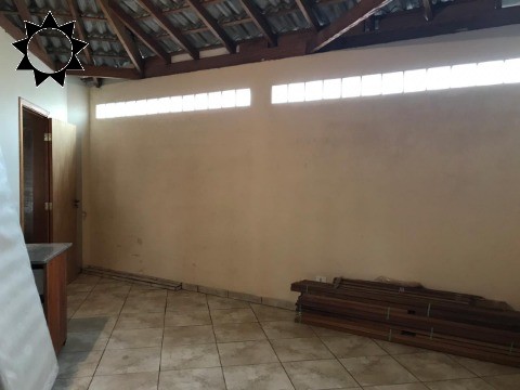 Casa à venda com 3 quartos, 200m² - Foto 36