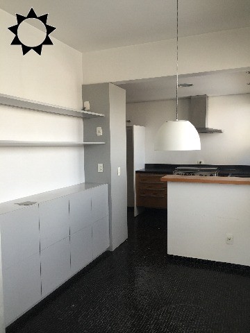 Apartamento à venda com 3 quartos, 215m² - Foto 12