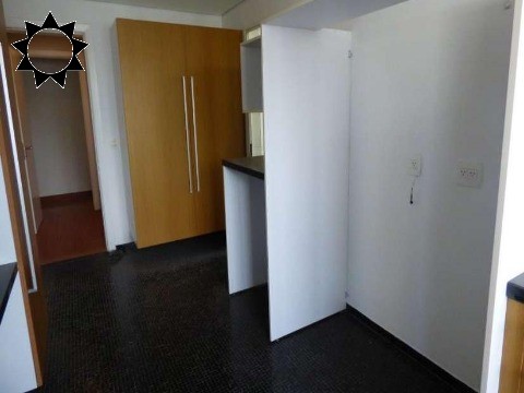 Apartamento à venda com 3 quartos, 215m² - Foto 18