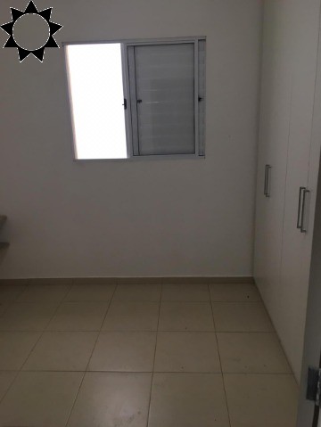 Casa à venda com 2 quartos, 60m² - Foto 19