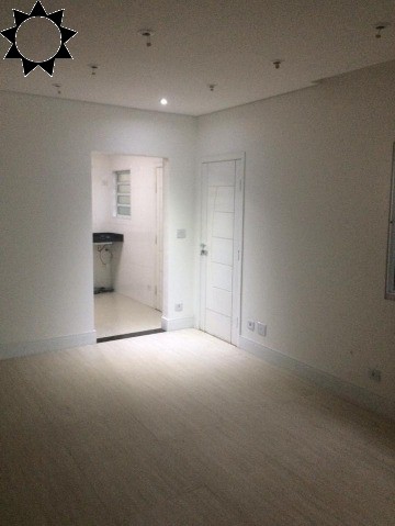 Casa à venda com 2 quartos, 186m² - Foto 3