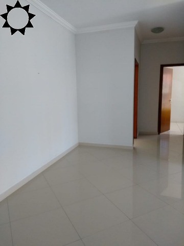 Apartamento à venda com 2 quartos, 85m² - Foto 4