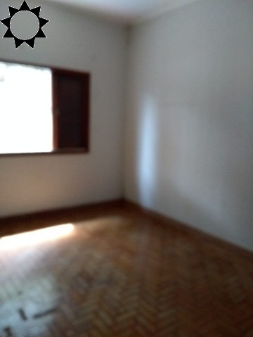 Casa à venda com 2 quartos, 210m² - Foto 8