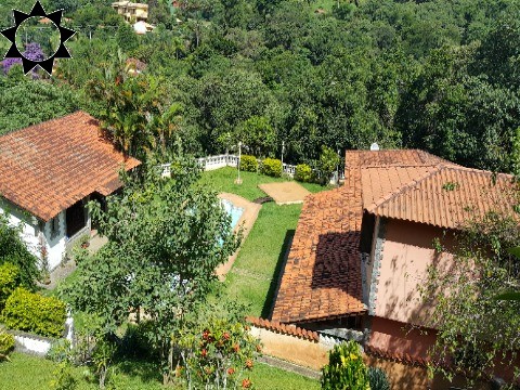 Fazenda à venda com 7 quartos, 394m² - Foto 2